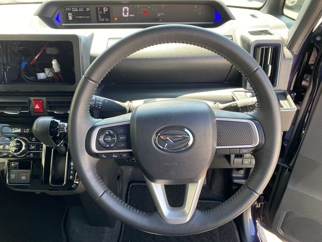 DAIHATSU TANTO CUSTOM 2023 Image 31