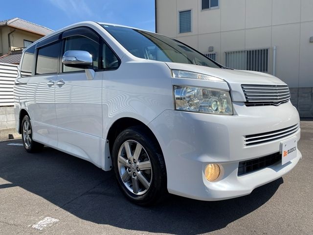 TOYOTA VOXY 2009 Image 31