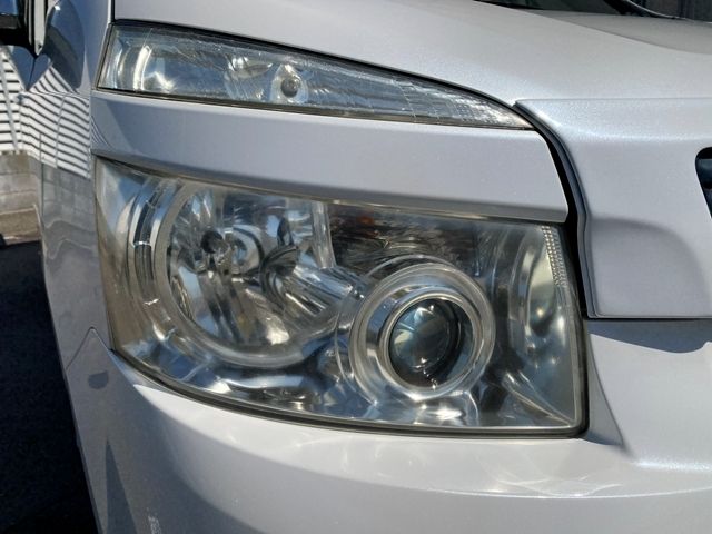 TOYOTA VOXY 2009 Image 31