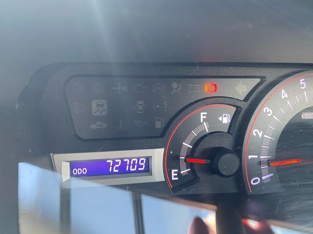 TOYOTA VOXY 2009 Image 31