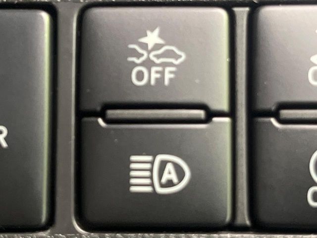 DAIHATSU TANTO CUSTOM 2017 Image 31