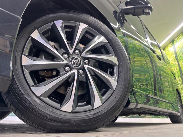 TOYOTA VOXY HYBRID 2023 Image 31