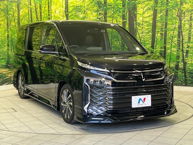 TOYOTA VOXY HYBRID 2023 Image 31