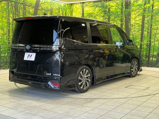 TOYOTA VOXY HYBRID 2023 Image 31