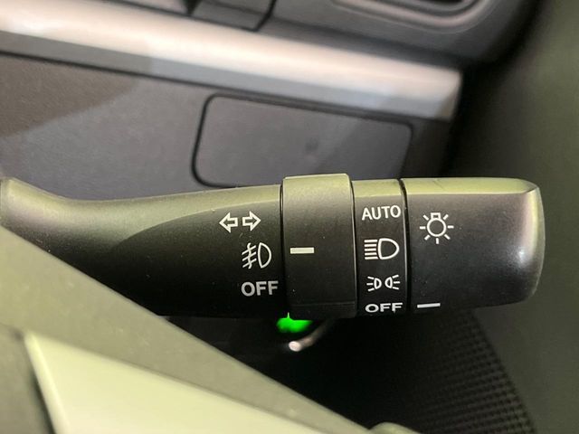 DAIHATSU TANTO CUSTOM 2014 Image 31