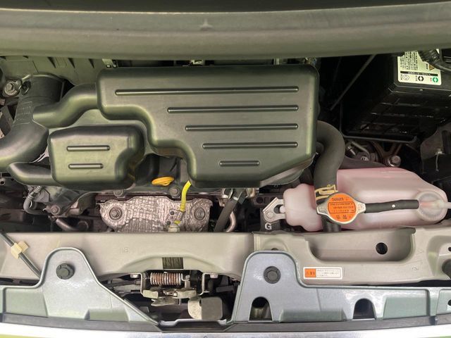 DAIHATSU TANTO CUSTOM 2014 Image 31