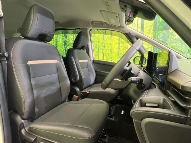 NISSAN SERENA  WG 2023 Image 31