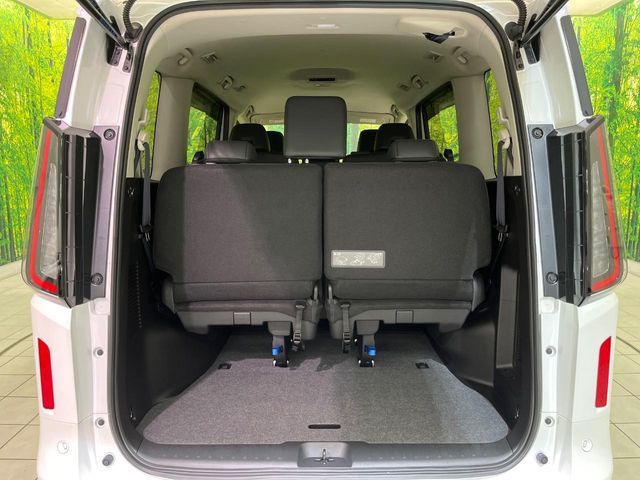 NISSAN SERENA  WG 2023 Image 31