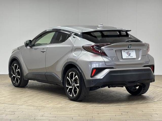 TOYOTA C-HR 2017 Image 31