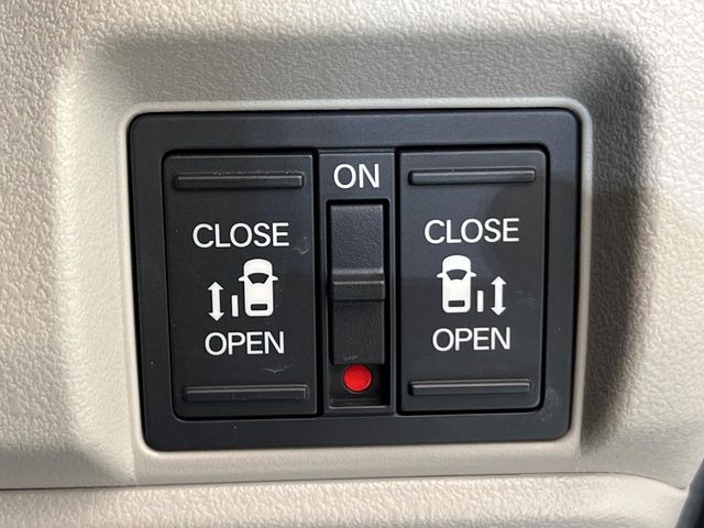 HONDA N BOX 2024 Image 31