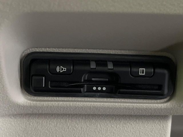 HONDA N BOX 2024 Image 31