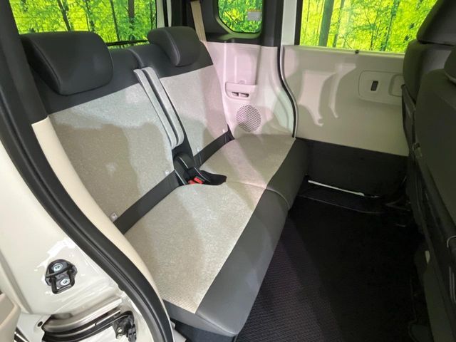 HONDA N BOX 2024 Image 31