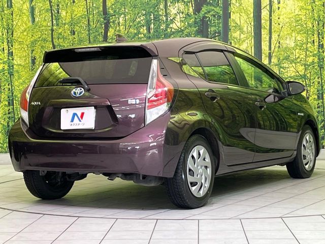 TOYOTA AQUA 2015 Image 31