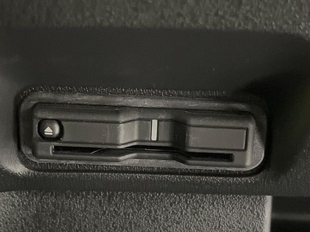 HONDA N BOX CUSTOM 2023 Image 31