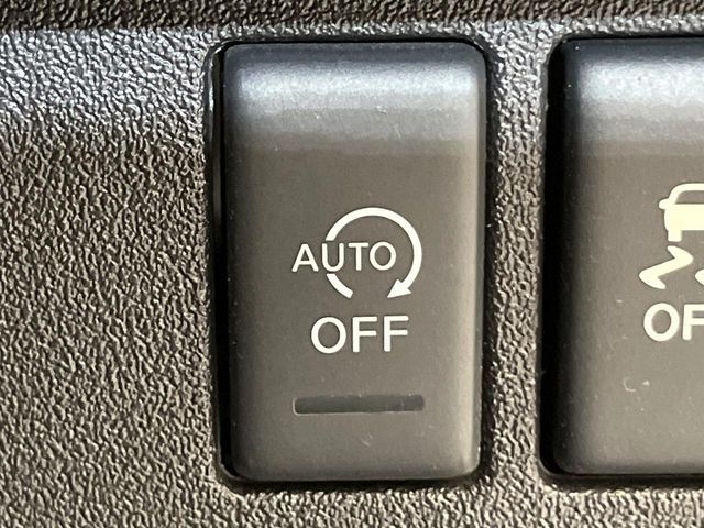 NISSAN MARCH 2017 Image 31