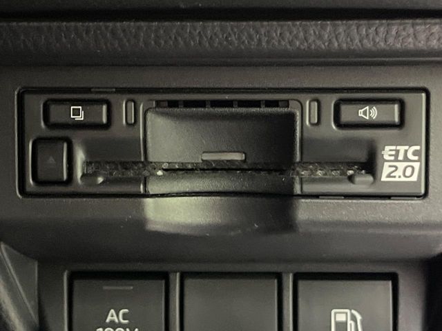 TOYOTA PRIUS 2023 Image 31