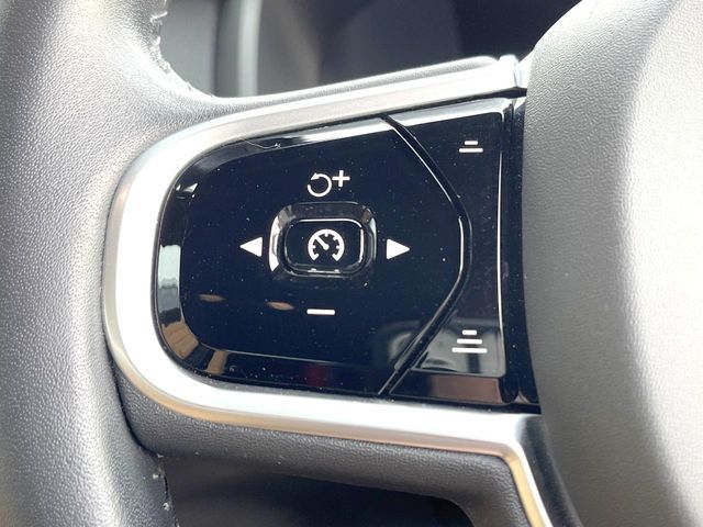 VOLVO V90 2018 Image 31