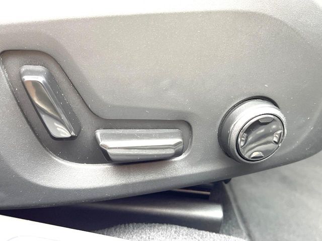 VOLVO V90 2018 Image 31