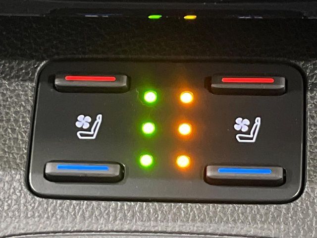 TOYOTA COROLLA CROSS HYBRID 2025 Image 31