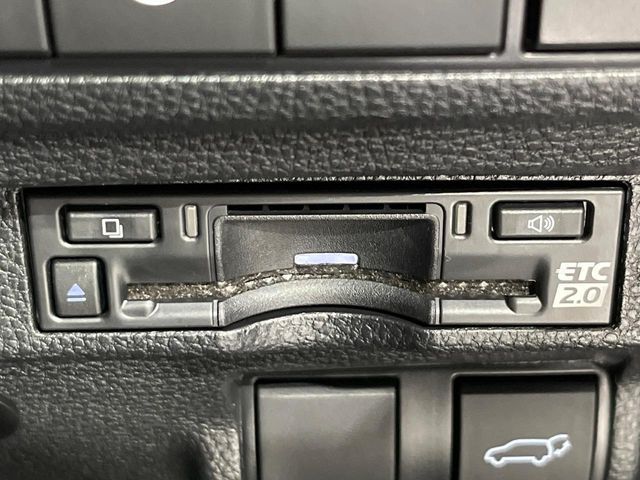 TOYOTA COROLLA CROSS HYBRID 2025 Image 31