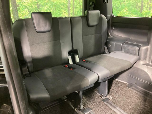 TOYOTA NOAH 2020 Image 31