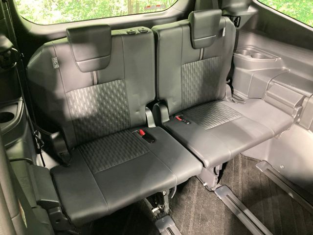 TOYOTA NOAH HYBRID 2024 Image 31