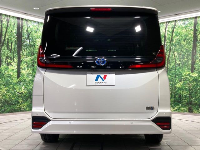 TOYOTA NOAH HYBRID 2024 Image 31