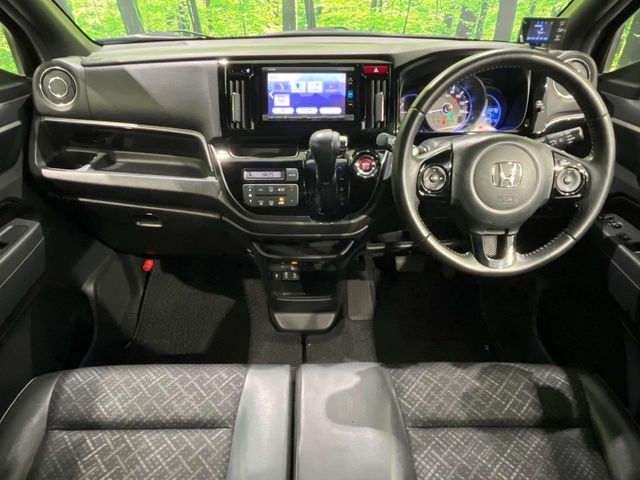 HONDA N-WGN CUSTOM 2017 Image 31