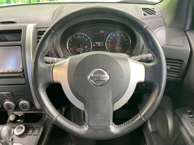 NISSAN X-TRAIL 4WD 2011 Image 31