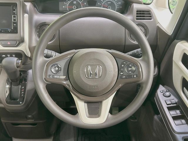 HONDA N BOX 2021 Image 31