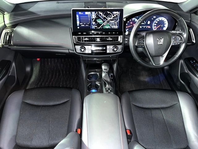 TOYOTA CROWN SEDAN 2021 Image 31