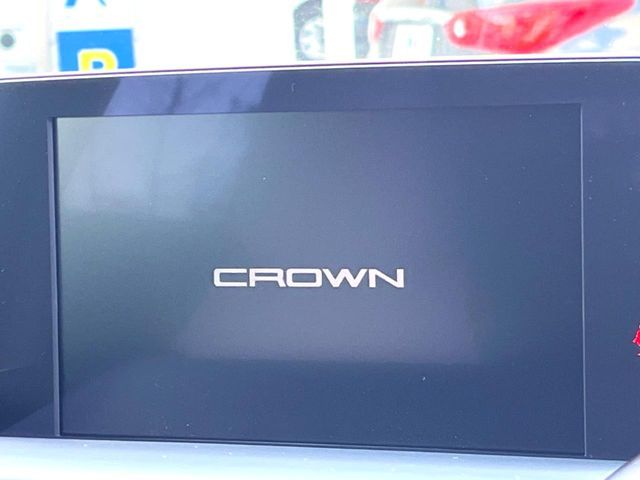 TOYOTA CROWN SEDAN HYBRID 2019 Image 31