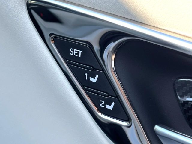 TOYOTA CROWN SEDAN HYBRID 2019 Image 31