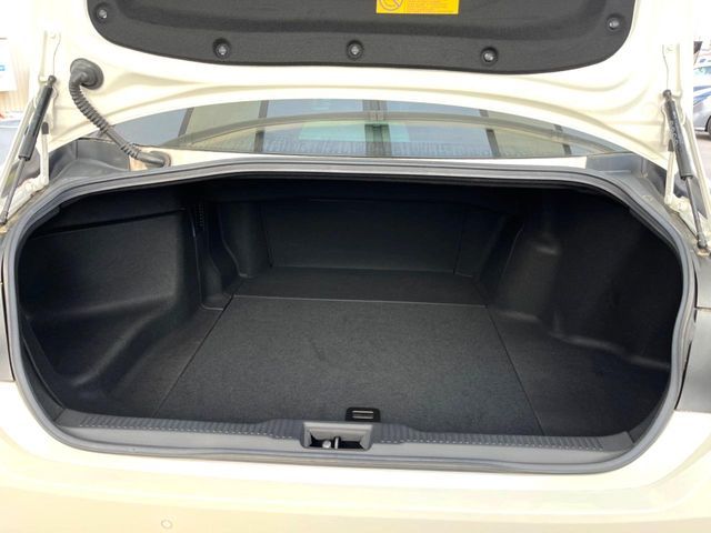 TOYOTA CROWN SEDAN HYBRID 2019 Image 31