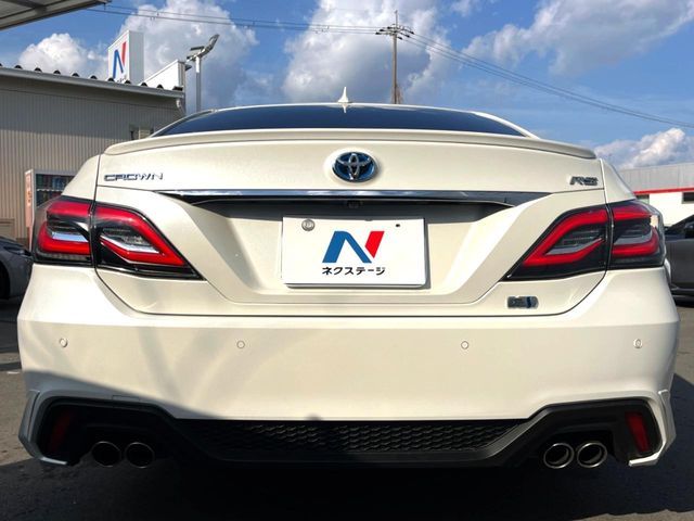 TOYOTA CROWN SEDAN HYBRID 2019 Image 31