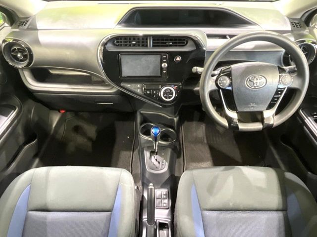 TOYOTA AQUA 2018 Image 31