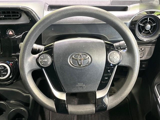 TOYOTA AQUA 2018 Image 31