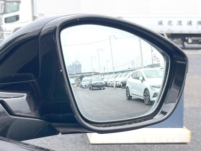 PEUGEOT 508 2019 Image 31