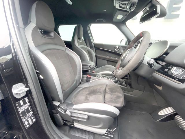 BMW MINI CROSSOVER 2022 Image 31