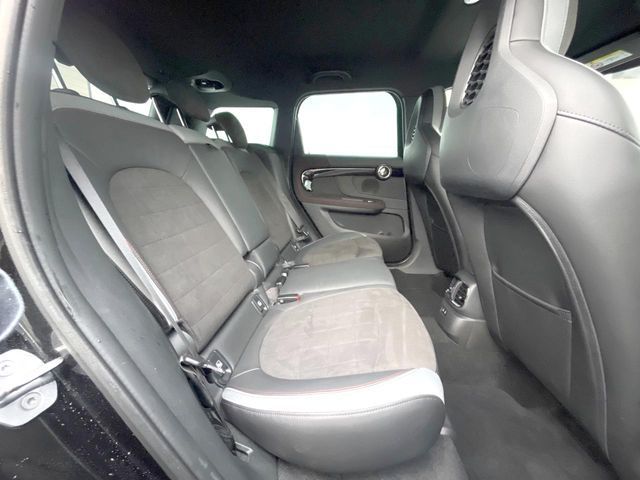 BMW MINI CROSSOVER 2022 Image 31