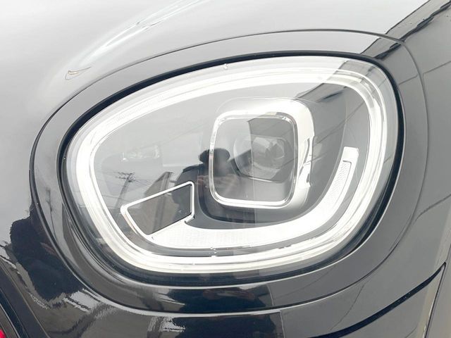 BMW MINI CROSSOVER 2022 Image 31