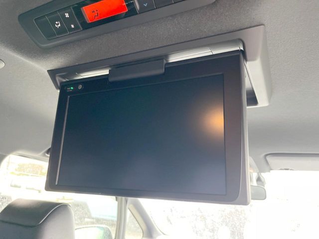 TOYOTA NOAH HYBRID 2020 Image 31