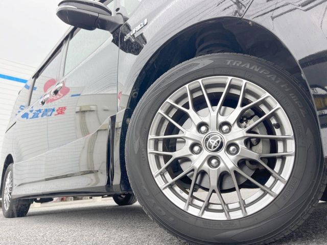 TOYOTA NOAH HYBRID 2020 Image 31