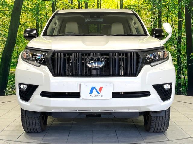 TOYOTA LANDCRUISER PRADO 2023 Image 31