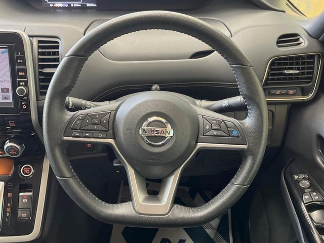 NISSAN SERENA  S-HYBRID 2017 Image 31