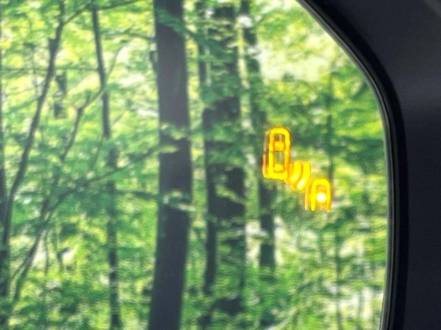 TOYOTA COROLLA CROSS HYBRID 2025 Image 31