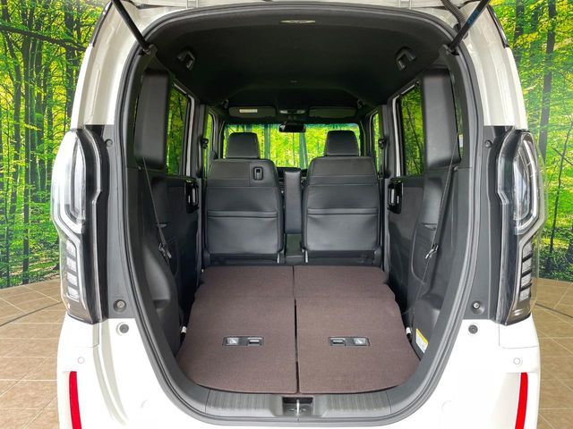 HONDA N BOX CUSTOM 2019 Image 31