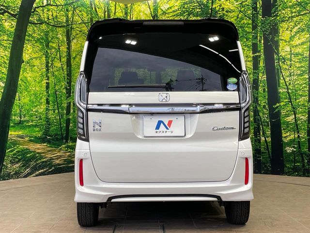 HONDA N BOX CUSTOM 2019 Image 31