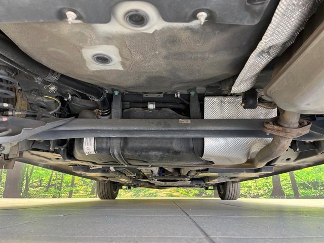 MAZDA DEMIO 2015 Image 31