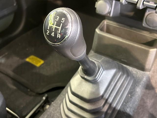 SUZUKI JIMNY 4WD 2022 Image 31